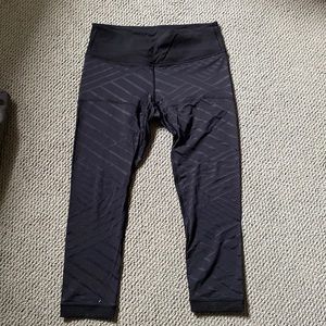 lululemon crop leggings